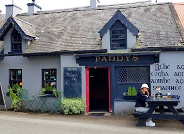 ireland/county-tipperary/bar/paddy-s-bar