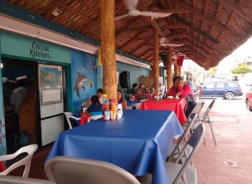 mexico/baja-california-peninsula/bar/restaurant-bar-bahia