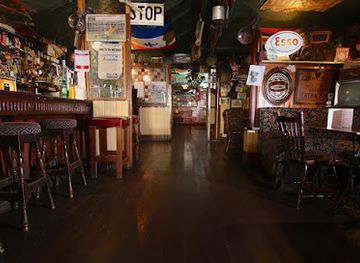 ireland/county-mayo/bar/mellett-s-emporium