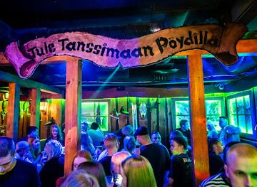 finland/archipelago-national-park/bar/heidi-s-bier-bar