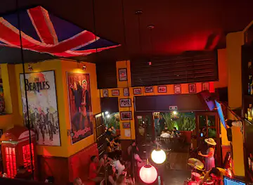 London House Pub Bar