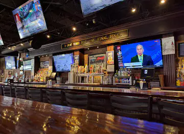 Tanner's Bar & Grill