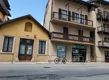 italy/trentino/bar/gatizole-cat-cafe