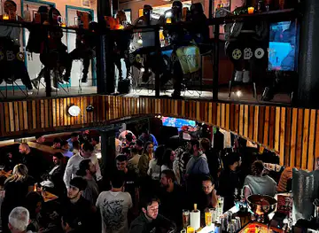 The Long Shot Bar