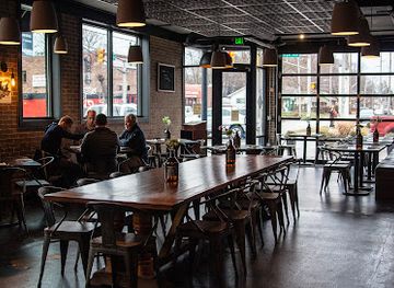 indiana/the-uplands/bar/upland-college-ave-tasting-room