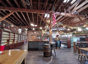 arkansas/ouachita-national-forest/bar/crystal-ridge-distillery