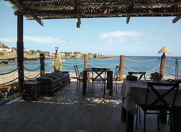 cabo-verde/praia/bar/kebra-cabana