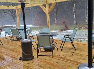 vermont/molly-stark-state-park/bar/the-social