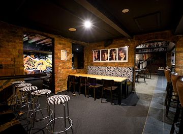 australia/central-highlands/bar/greaser