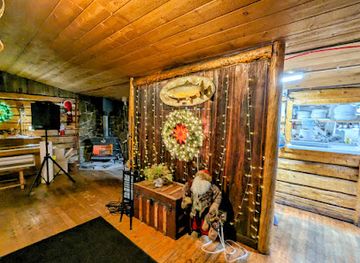 wyoming/medicine-bow-national-forest/bar/trading-post-centennial