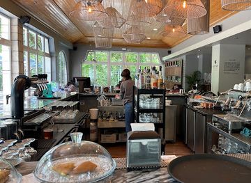 portugal/caldas-da-rainha/bar/cais-do-parque-garden-restaurant-bar-caldas-da-rainha