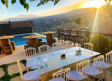 lebanon/beqaa-valley/bar/hillside