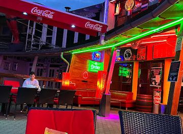 hungary/transdanubia/bar/la-siesta-cocktail-bar