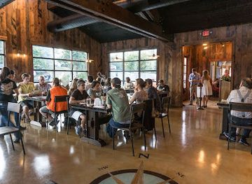 california/yosemite/bar/south-gate-brewing-company