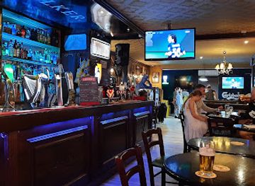 malta/bugibba/bar/monavale-pub