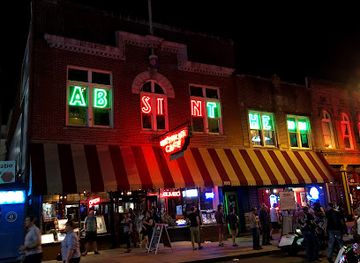 tennessee/memphis/bar/the-absinthe-room