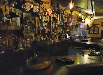 lebanon/mount-lebanon/bar/captain-s-cabin