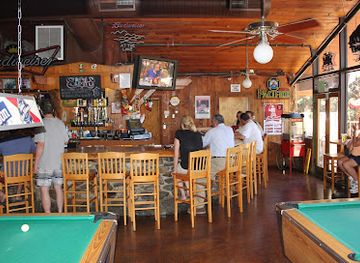 california/central-valley/bar/the-pines-bar
