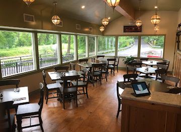 pennsylvania/upper-delaware-valley/bar/the-narrows-restaurant-bar-inn