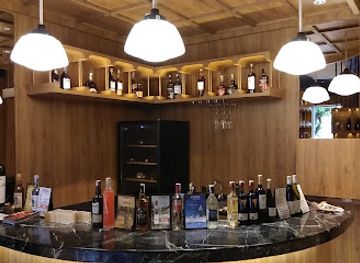 indonesia/pulau-bunaken/bar/vines-manado