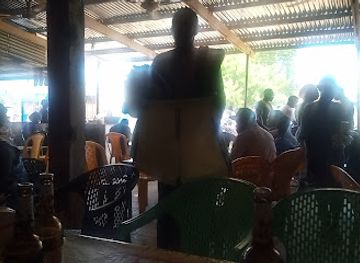 cameroon/kalamaloue-national-park/bar/quatrieme-generation-4g