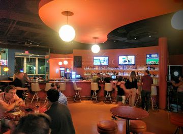 virginia/arlington/bar/continental-pool-lounge