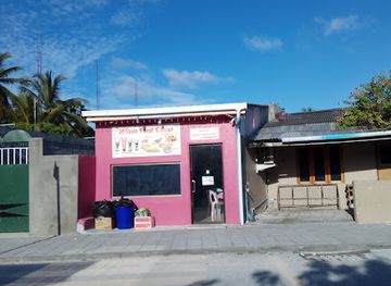 maldives/addu-city/bar/milano-food-court