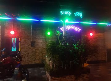 peru/iquitos/centro/bar/video-pub-el-escondite
