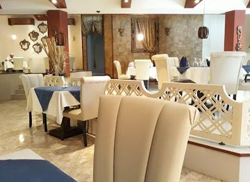 oman/al-hajar-mountains/bar/bellapais-resto