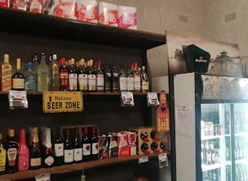 zimbabwe/lowveld/bar/liquor-zone