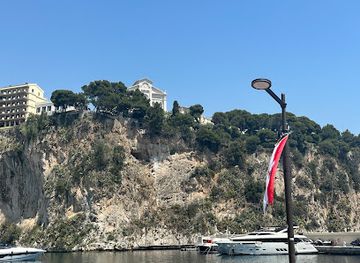 monaco/cap-d-ail-beach/bar/beefbar