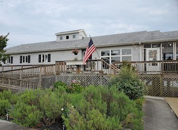 virginia/chincoteague-island/bar/the-pearl