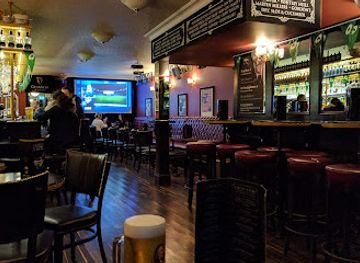 ireland/county-louth/bar/cagney-s-bar