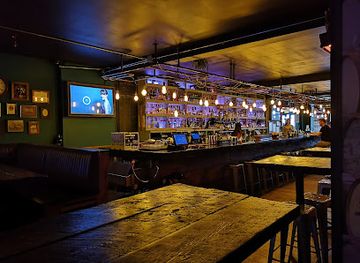 canada/southwestern-ontario/bar/door-fiftyfive