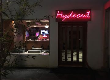bhutan/chhukha/bar/hydeout-bar