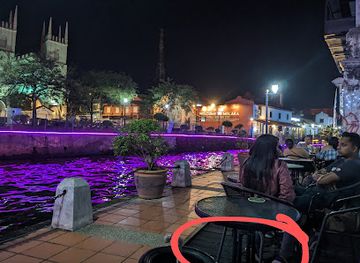 malaysia/malacca/bandar-hilir/bar/medusa-vibe