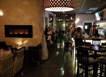 north-carolina/wrightsville-beach/bar/grand-cru-food-wine