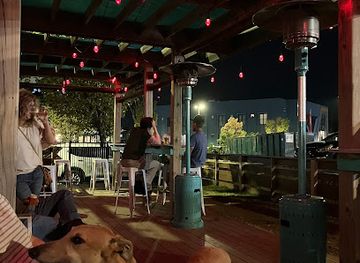 tennessee/chattanooga/northshore/bar/leroy-s-beer-lounge