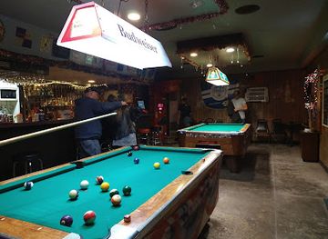 arkansas/arkansas-river-valley/bar/foxfire-club