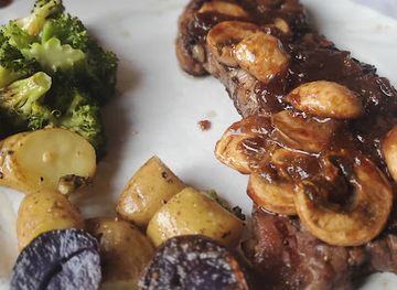 maryland/swallow-falls-state-park/bar/dc-s-bar-restaurant