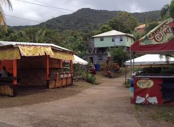 grenada/mt-qua-qua/bar/the-lobby
