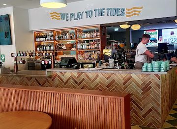 australia/mid-north-coast/bar/lake-cathie-tavern