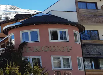 Turm Bar Vinothek