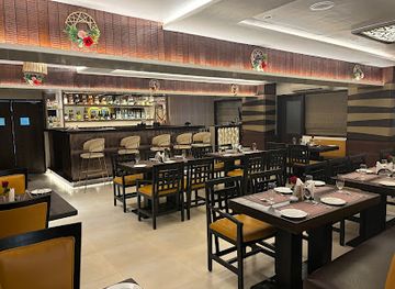 india/deccan-plateau/bar/portico-b4m-restaurant-bar