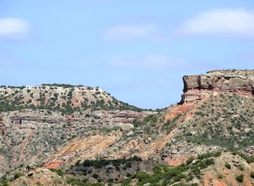 texas/palo-duro-canyon-state-park/bar/the-big-cave-at-palo-duro-canyon-state-park