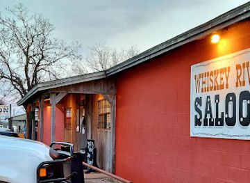 texas/red-river-valley/bar/whisky-river-saloon-grill
