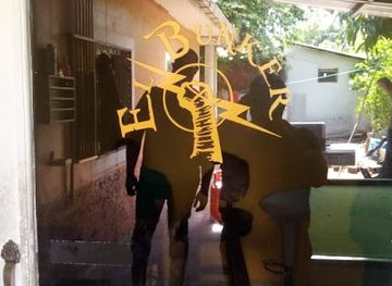 honduras/yoro-region/bar/bunker