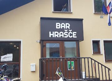 slovenia/postojna-cave/bar/bar-hrasce