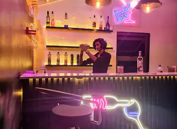 Halal bar