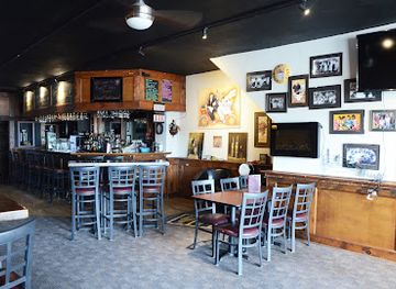 missouri/hannibal/bar/main-street-wine-stoppe